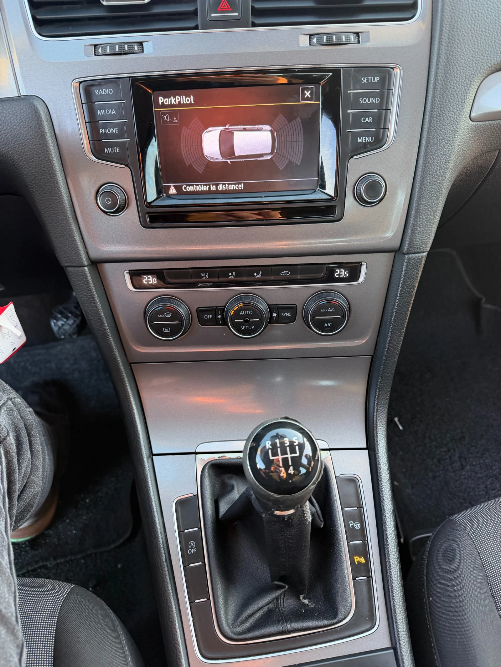 VW Golf 1.6TDI NAVI EURO 5 | Mobile.bg � ����������� 12
