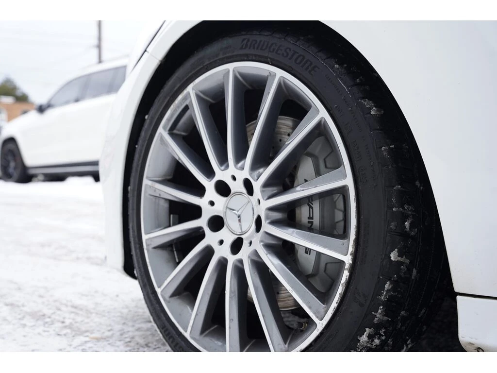 Mercedes-Benz C 43 AMG * * CARFAX * * АВТО КРЕДИТ * * , снимка 11 - Автомобили и джипове - 53829358