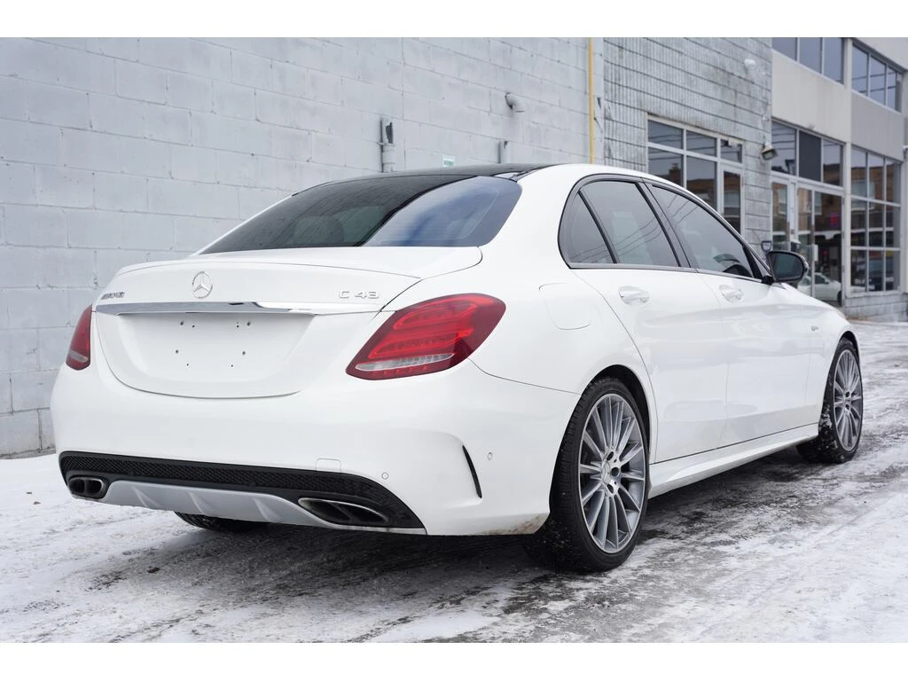 Mercedes-Benz C 43 AMG * * CARFAX * * АВТО КРЕДИТ * * , снимка 5 - Автомобили и джипове - 53829358