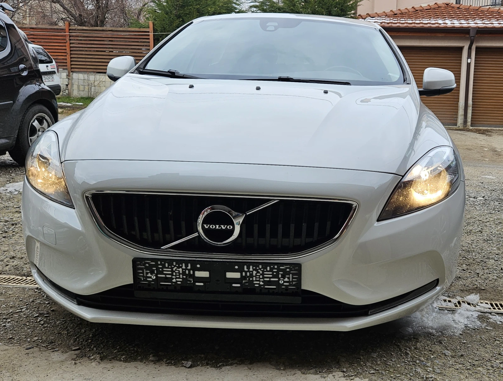 Volvo V40