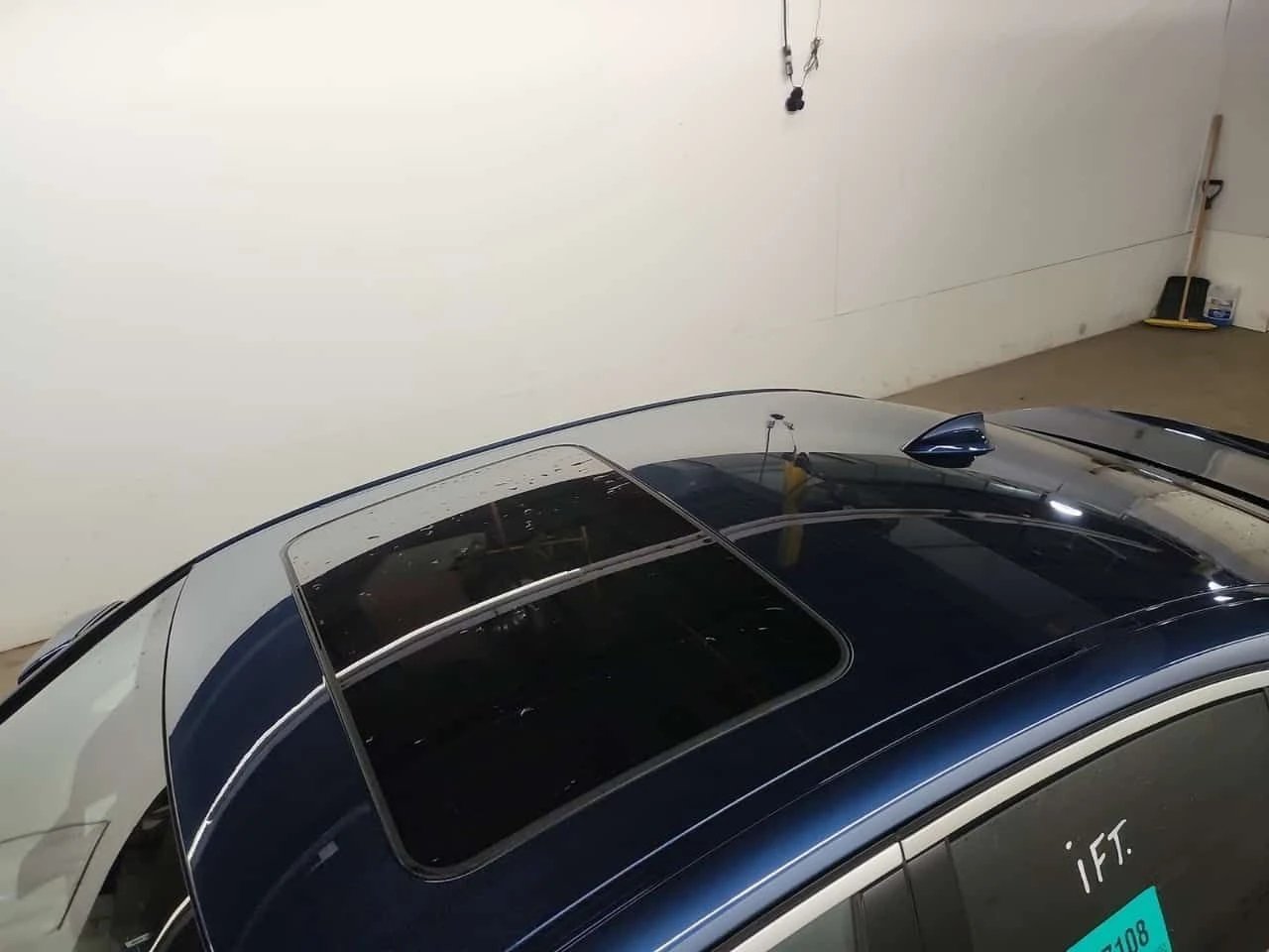 BMW 330 I XDRIVE| PANORAMA| MEMORY| CARFAX|  | Mobile.bg � ����������� 7
