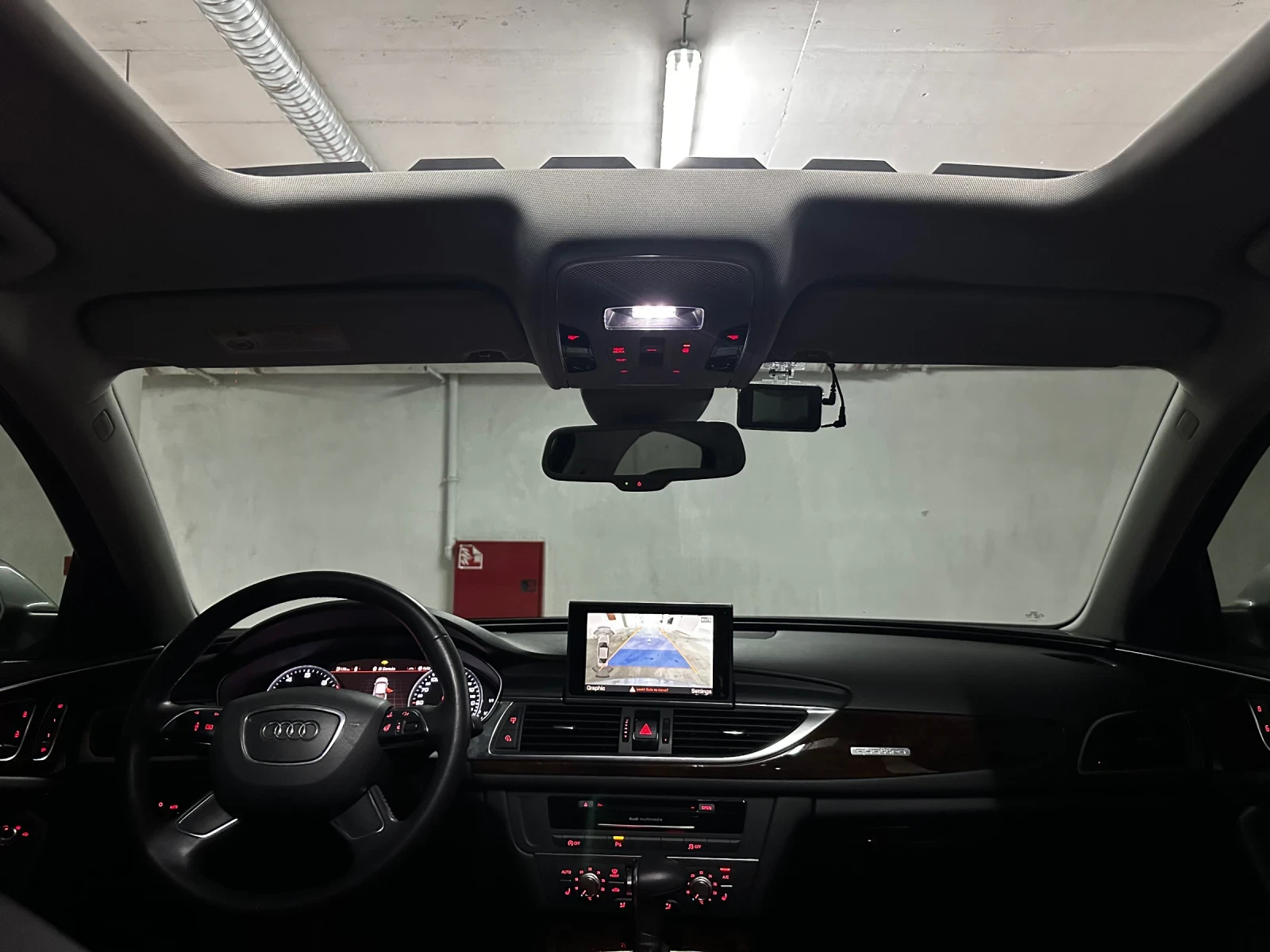 Audi A6 3.0TFSI/190ХИЛ.КМ/БЕЗ ЗАБЕЛЕЖКА, снимка 12 - Автомобили и джипове - 54716546