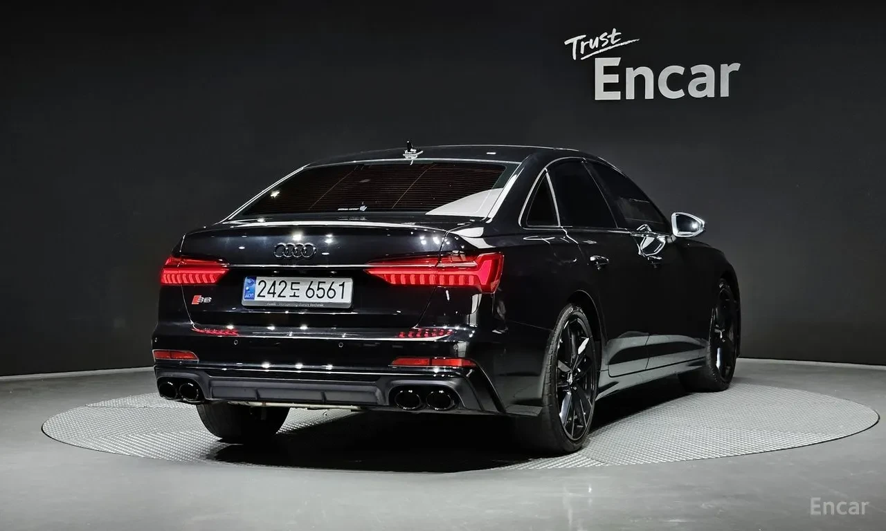 Audi S6 luxury* Bang&Olufsen3D* VirtualCockpit Plus* Head-, снимка 2 - Автомобили и джипове - 54840859