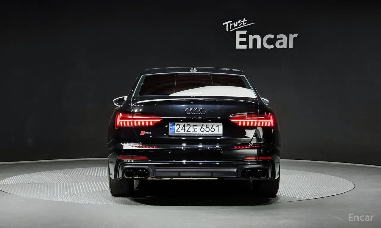 Audi S6 luxury* Bang&Olufsen3D* VirtualCockpit Plus* Head-, снимка 4 - Автомобили и джипове - 54840859