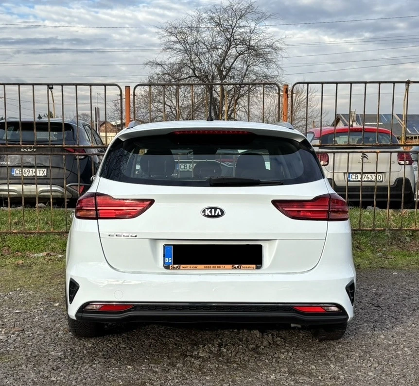 Kia Ceed 1.4 100 hp, снимка 2 - Автомобили и джипове - 54847469