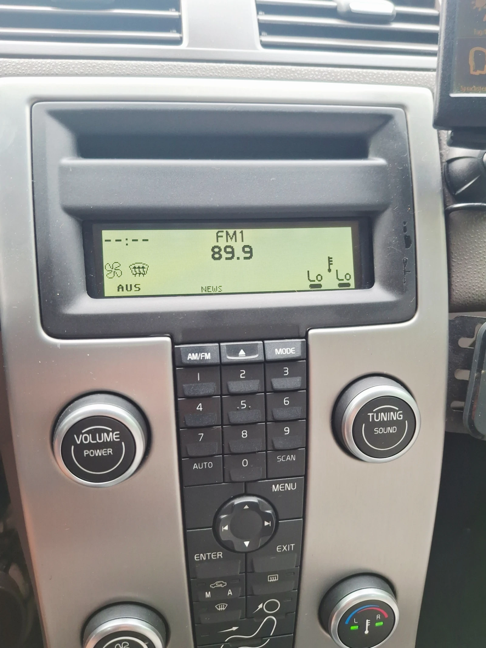 Volvo V50 2.0d.avtomat.klim, снимка 16 - Автомобили и джипове - 55211206