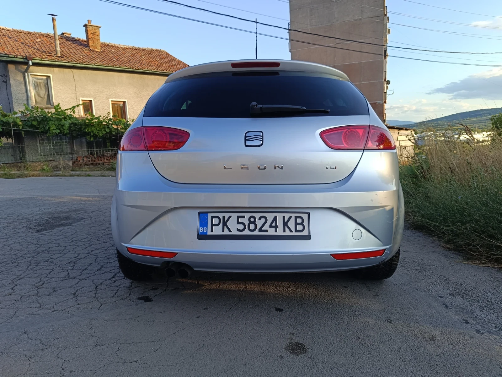Seat Leon, снимка 4 - Автомобили и джипове - 55391230