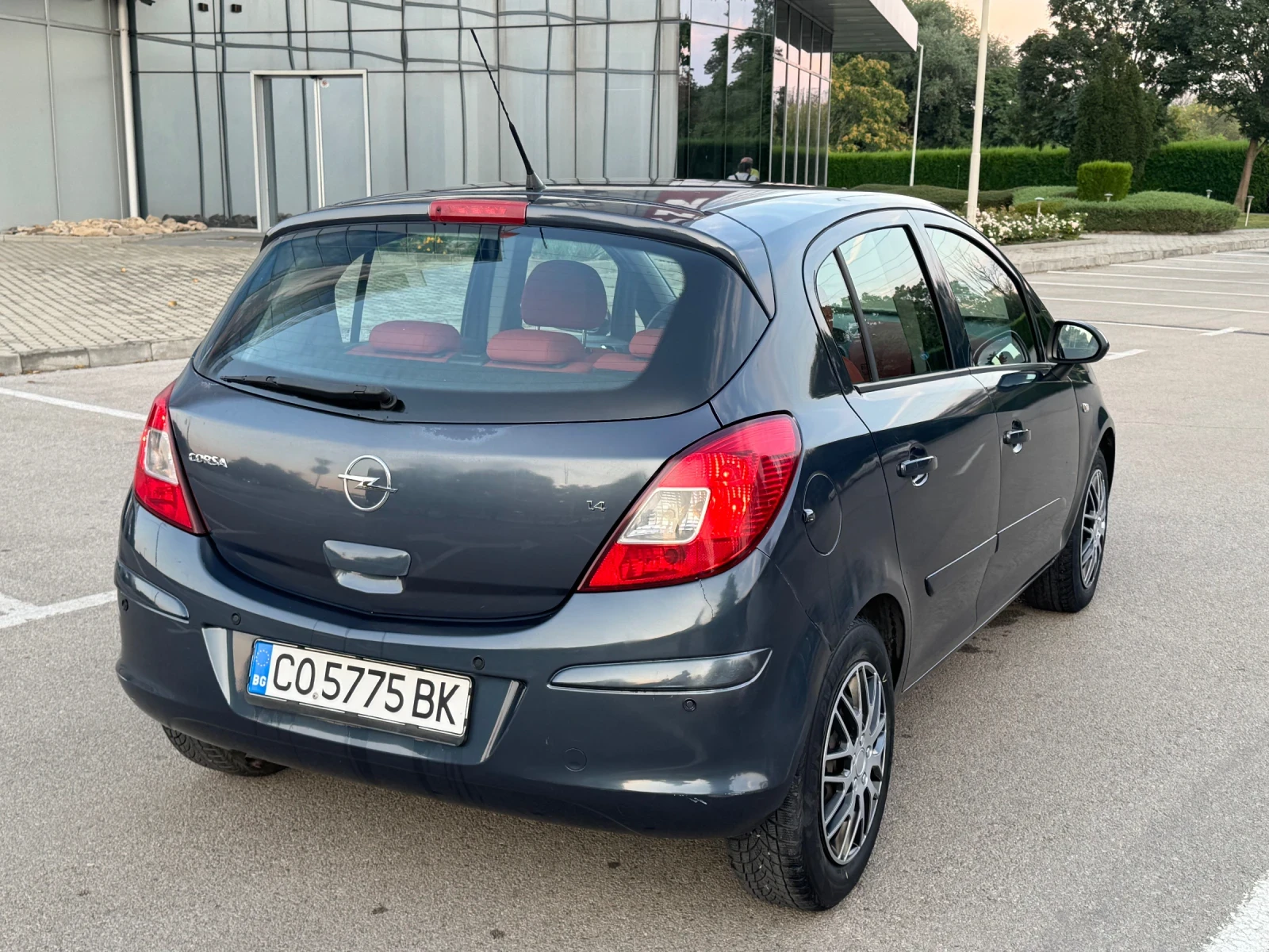 Opel Corsa, снимка 4 - Автомобили и джипове - 55772808