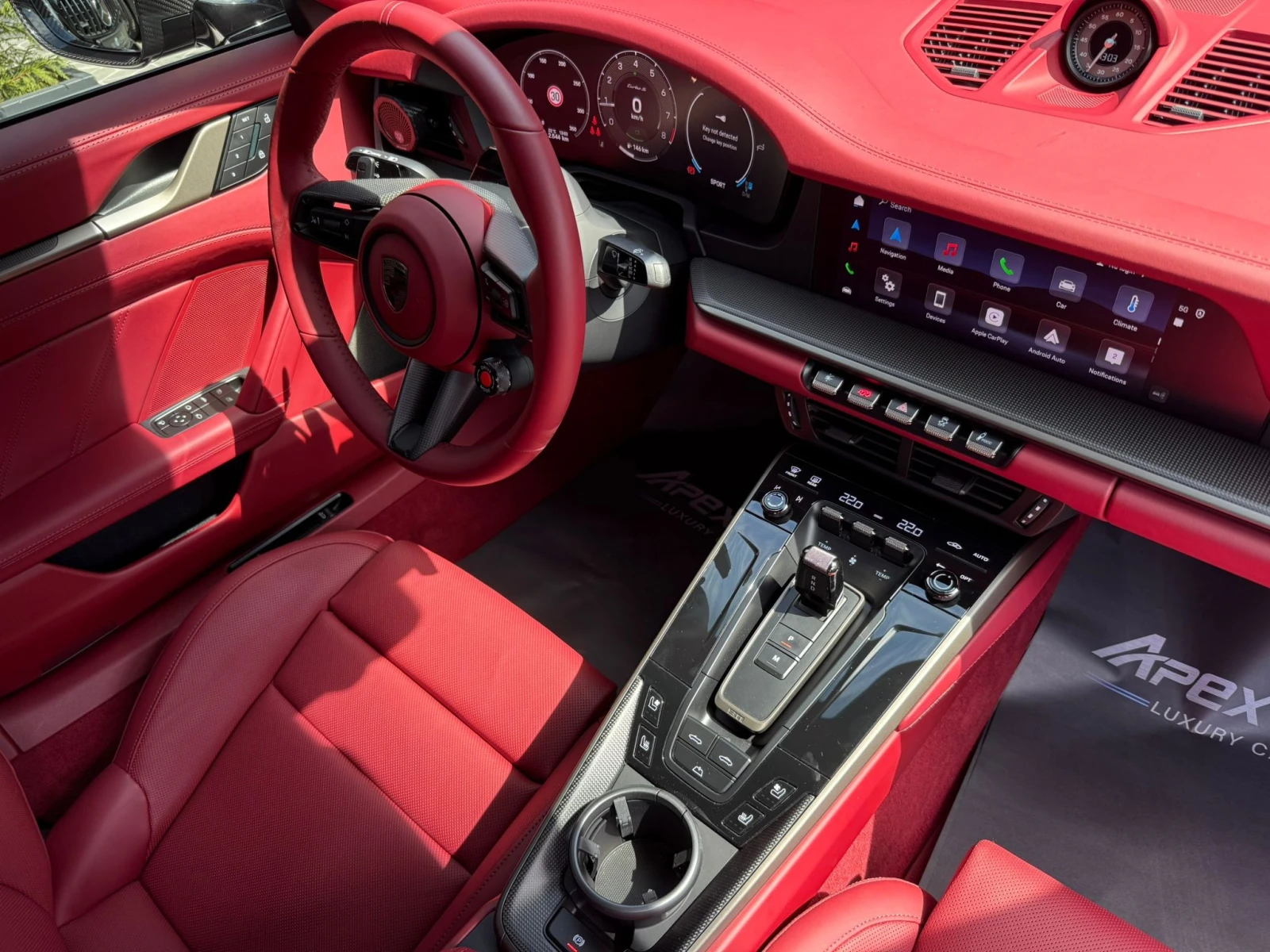 Porsche 991 TURBO S/992.2/CERAMIC/AERO PACK/CARBON/BURM/LIFT, снимка 13 - Автомобили и джипове - 55938510
