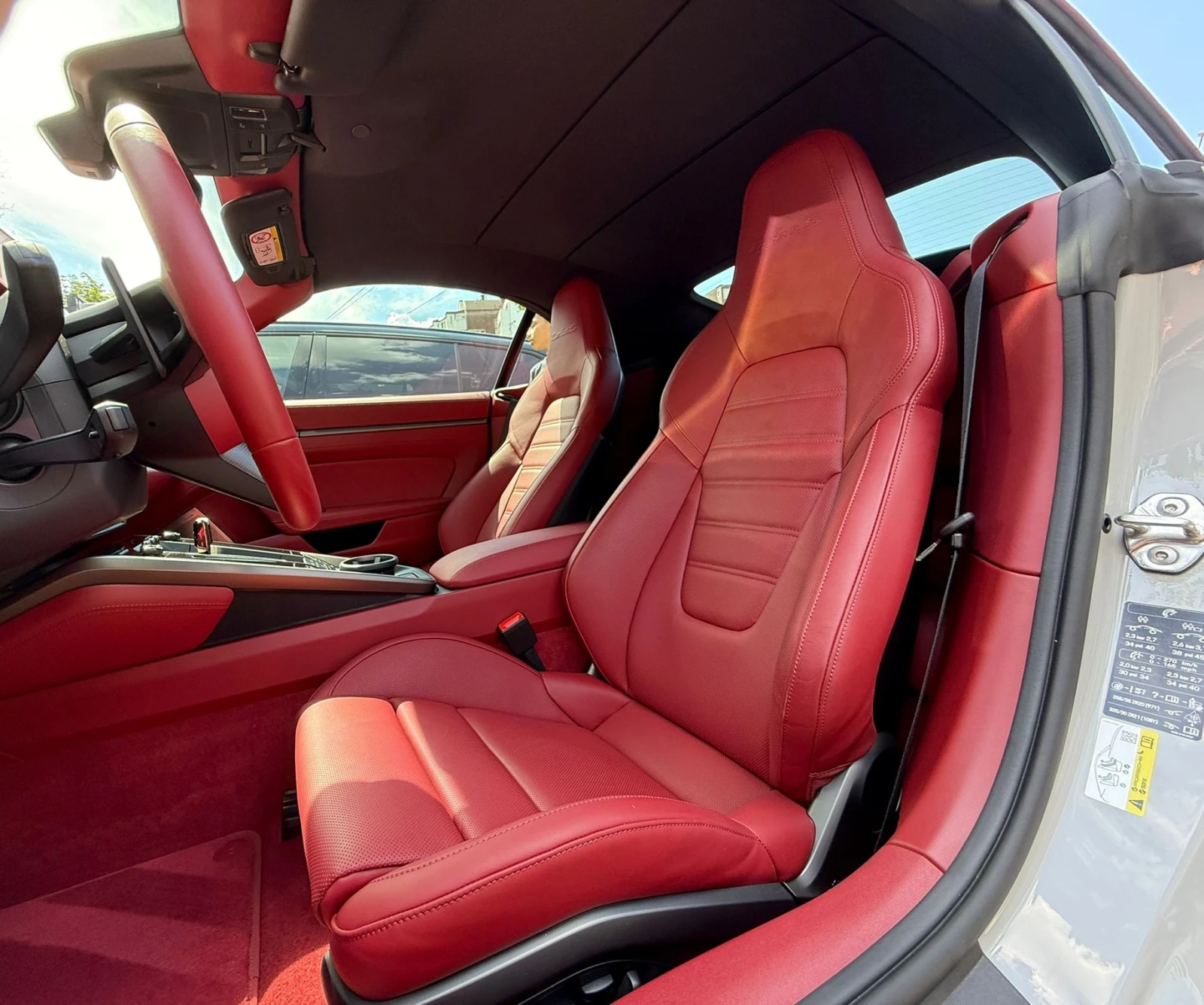Porsche 991 TURBO S/992.2/CERAMIC/AERO PACK/CARBON/BURM/LIFT, снимка 10 - Автомобили и джипове - 55938510