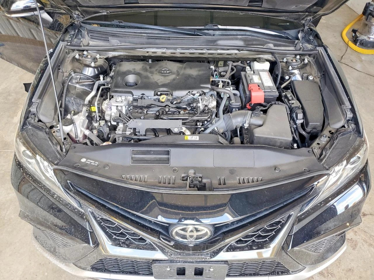 Toyota Camry 2.5l Xse, снимка 11 - Автомобили и джипове - 56055032