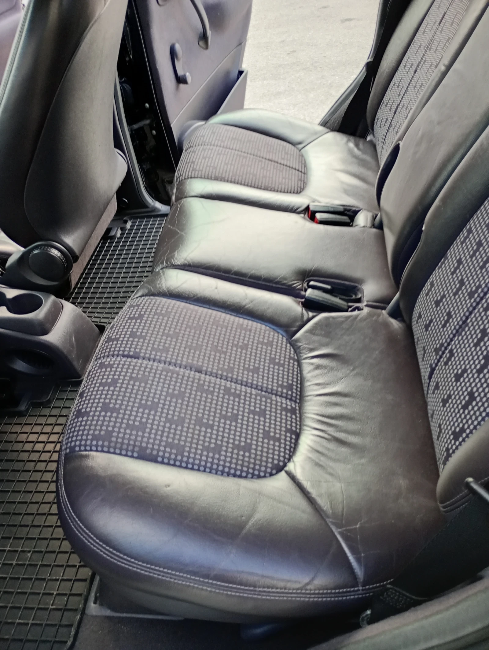 Mercedes-Benz A 160, снимка 10 - Автомобили и джипове - 56343791