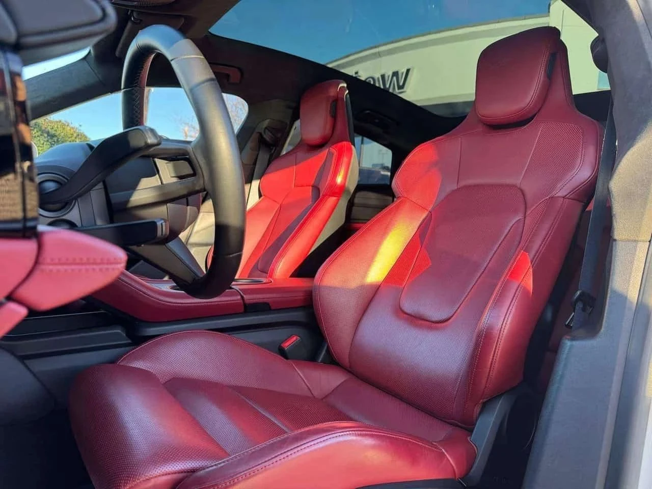 Porsche Taycan, снимка 11 - Автомобили и джипове - 56688363