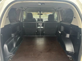 Toyota Land cruiser, снимка 13