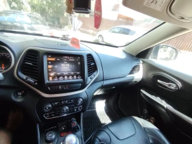 Обява за продажба на Jeep Cherokee LIMITED 4X4 ~21 799 лв. - изображение 8