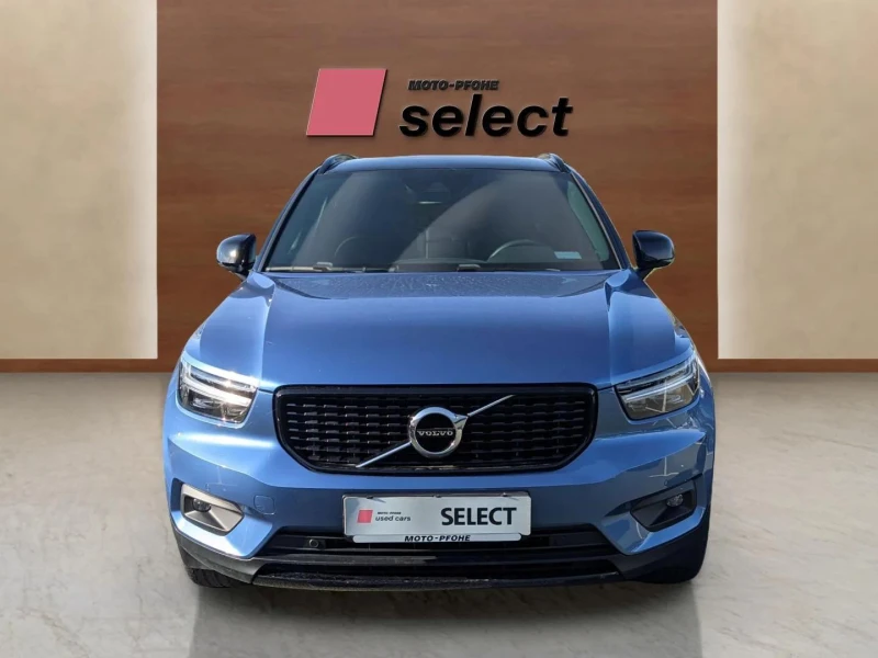 Volvo XC40 2.0, снимка 6 - Автомобили и джипове - 47599504