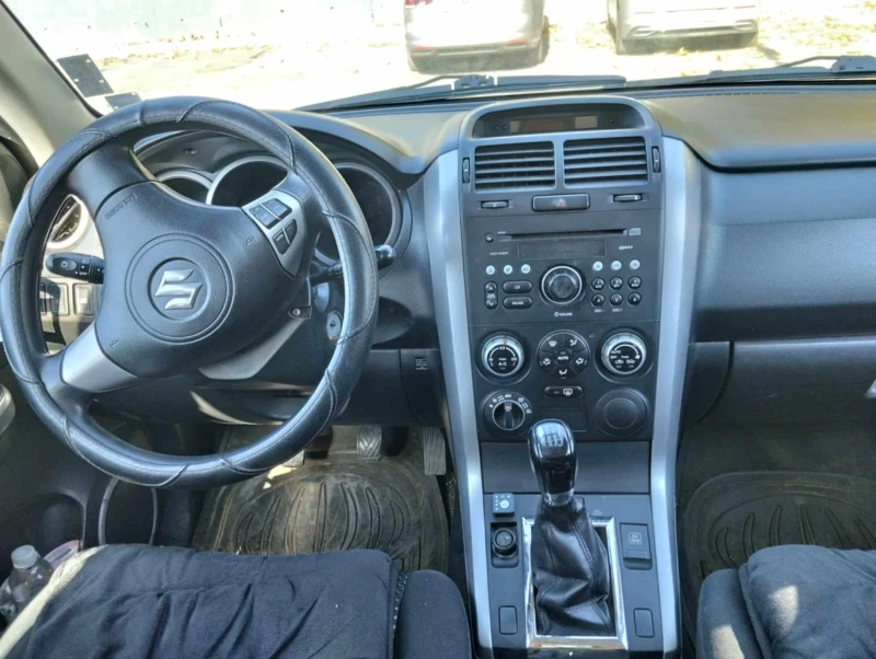 Suzuki Grand vitara, снимка 7 - Автомобили и джипове - 47914906