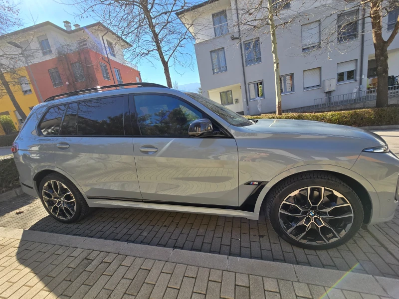 BMW X7 M60i, снимка 3 - Автомобили и джипове - 49456125