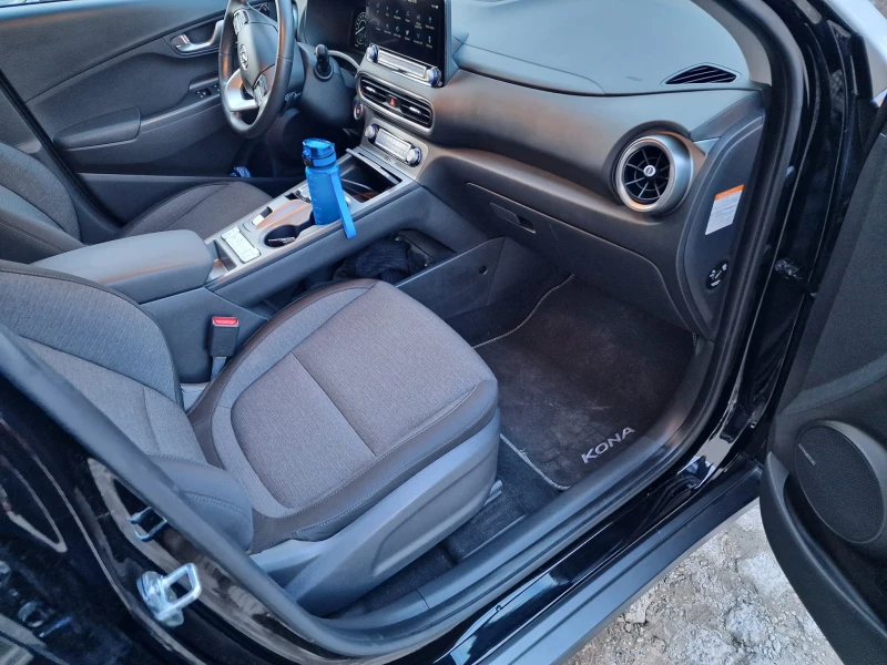 Hyundai Kona Electric, снимка 12 - Автомобили и джипове - 52643303