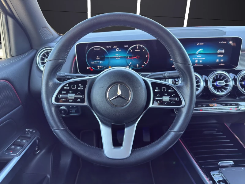 Mercedes-Benz GLB 200d* DISTRONIC* CAMERA, снимка 11 - Автомобили и джипове - 52066226