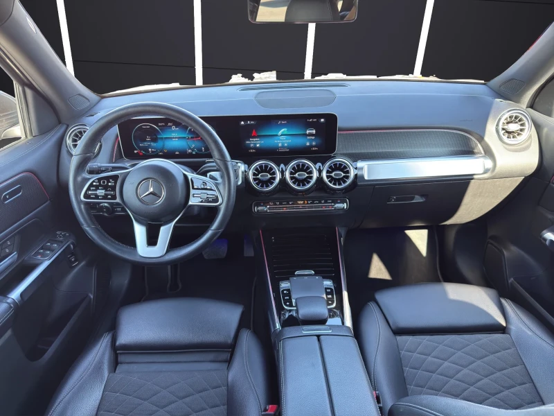 Mercedes-Benz GLB 200d* DISTRONIC* CAMERA, снимка 15 - Автомобили и джипове - 52066226