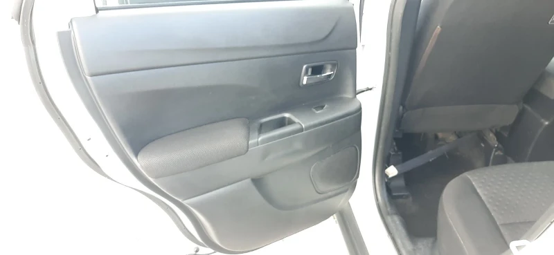 Mitsubishi ASX 1.8 Diesel, снимка 8 - Автомобили и джипове - 53200003