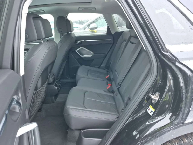 Audi Q3 Progressive S line Premium Plus 45 TFSI quattro, снимка 12 - Автомобили и джипове - 53509671