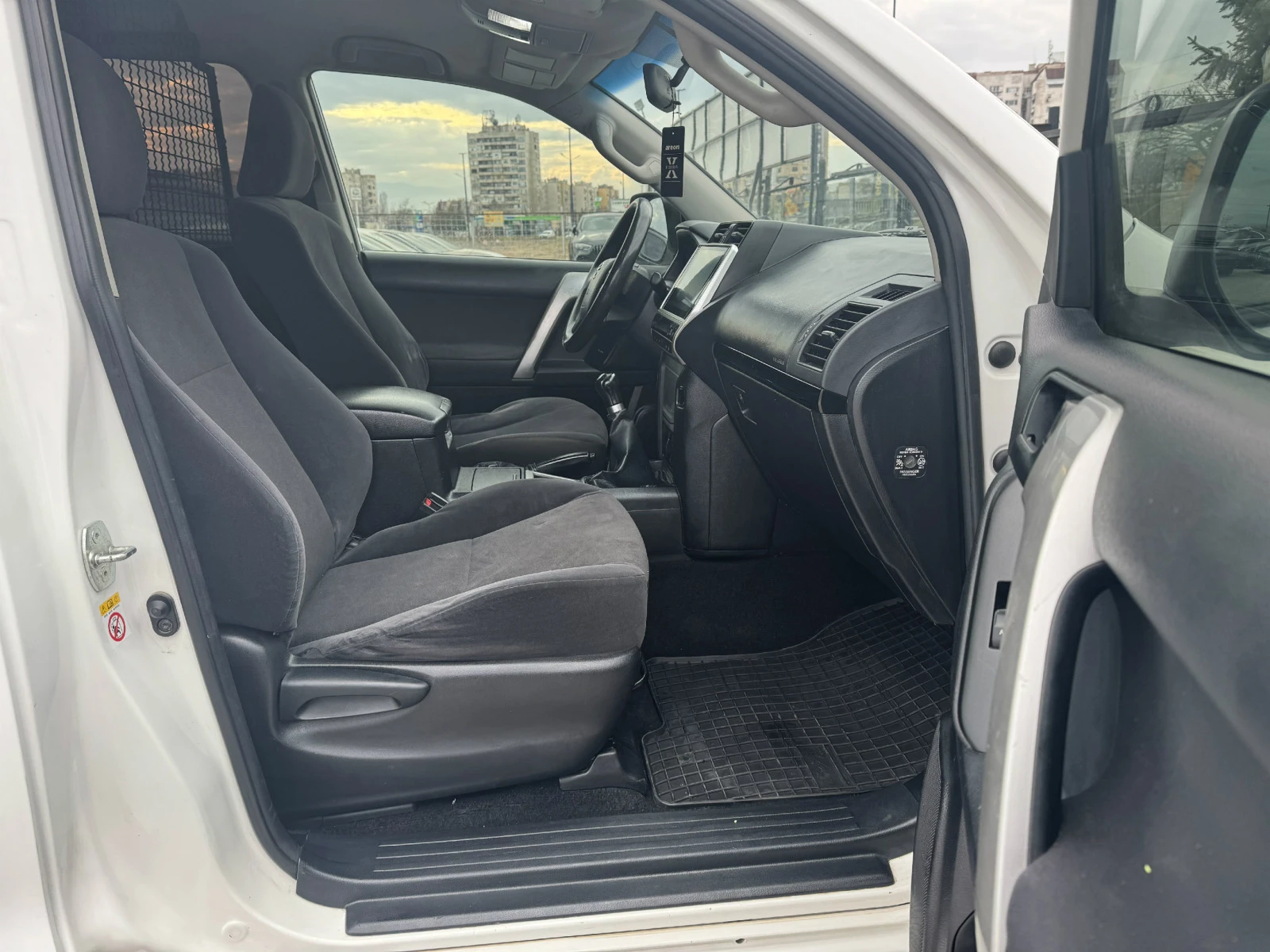 Toyota Land cruiser | Mobile.bg   11