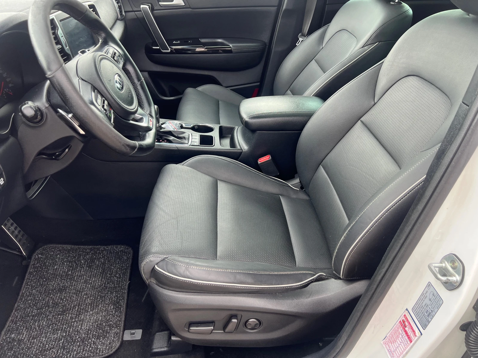 Kia Sportage 2.0 CRDI GT-LINE - изображение 9