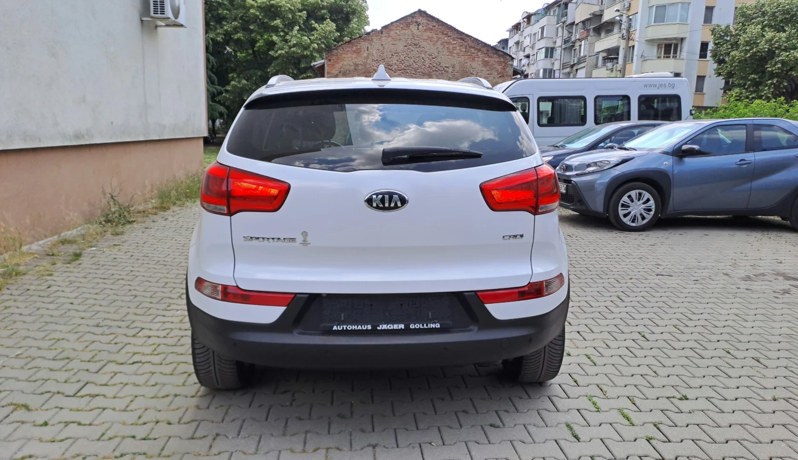 Kia Sportage FACELIFT 4X4 AUTOMATIC EURO 5B - изображение 4