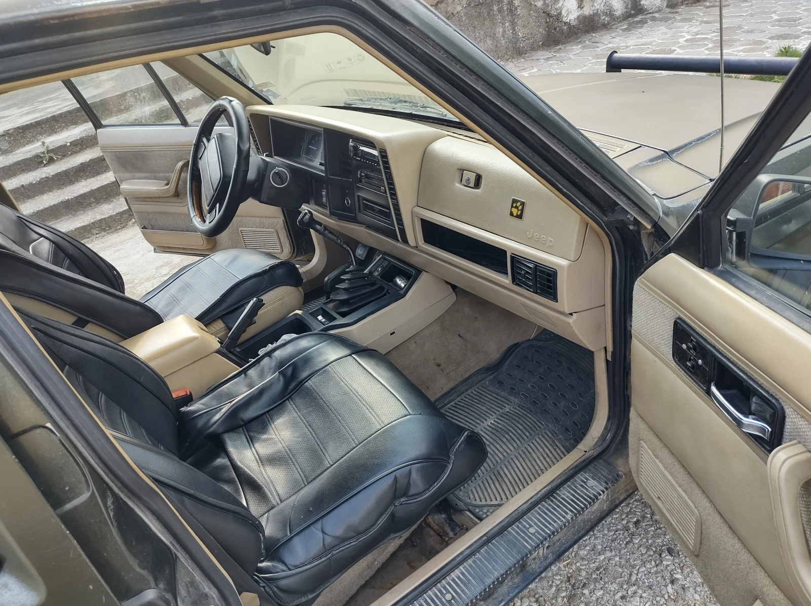 Jeep Cherokee 2.5TD - изображение 8