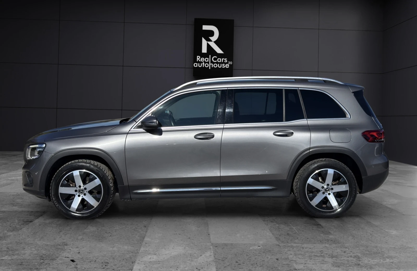 Mercedes-Benz GLB 200d* DISTRONIC* CAMERA - изображение 8