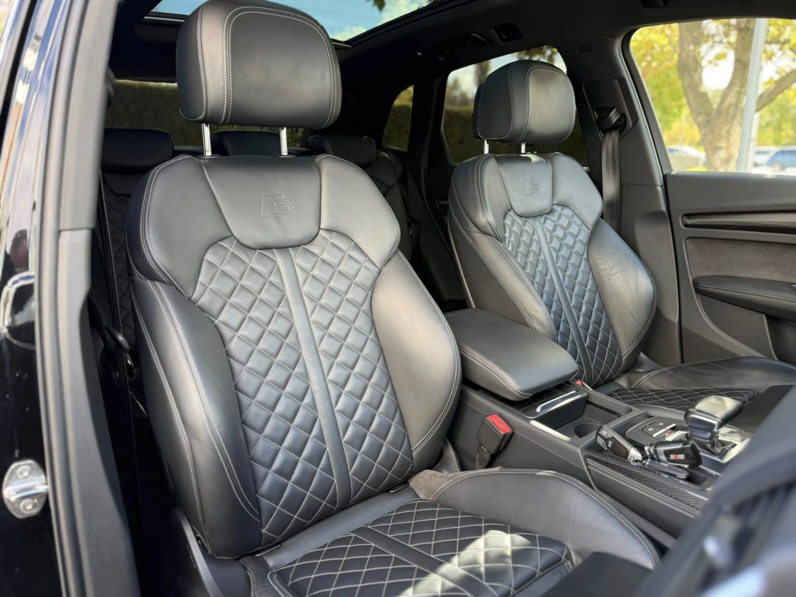 Audi SQ5 ШВЕЙЦАРИЯ ТОП !, снимка 8 - Автомобили и джипове - 54602006