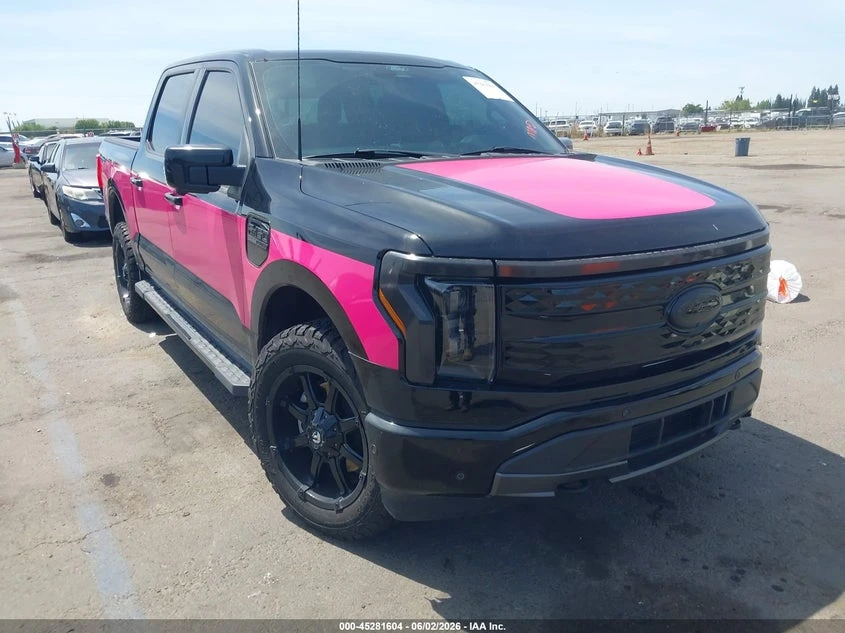 Ford F150 F-150 Lightning Lariat