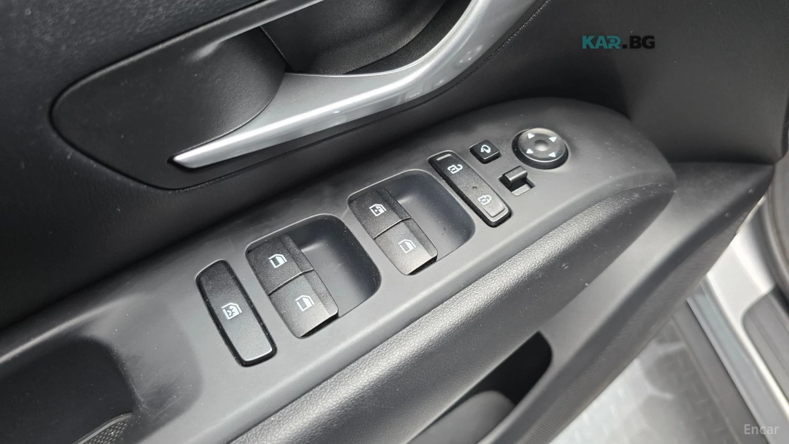 Hyundai Tucson 2.0 DIESEL* 4WD* MODERN* КОЖА* ПОДГРЕВ* , снимка 16 - Автомобили и джипове - 55031740