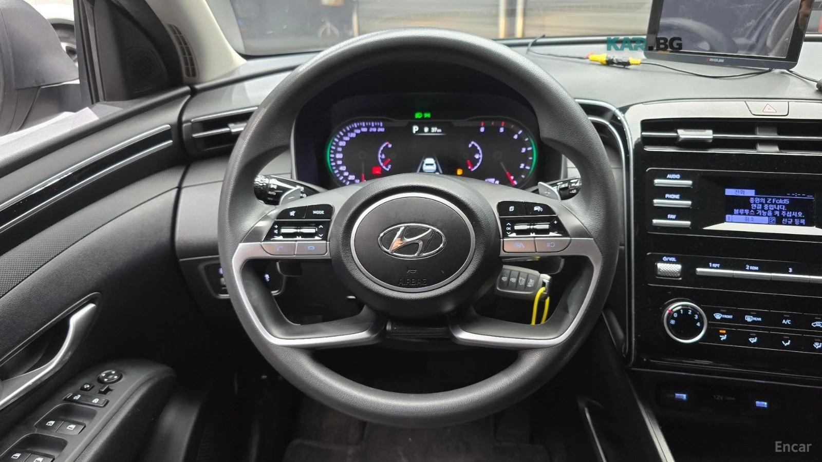 Hyundai Tucson 2.0 DIESEL* 4WD* MODERN* КОЖА* ПОДГРЕВ* , снимка 13 - Автомобили и джипове - 55031740