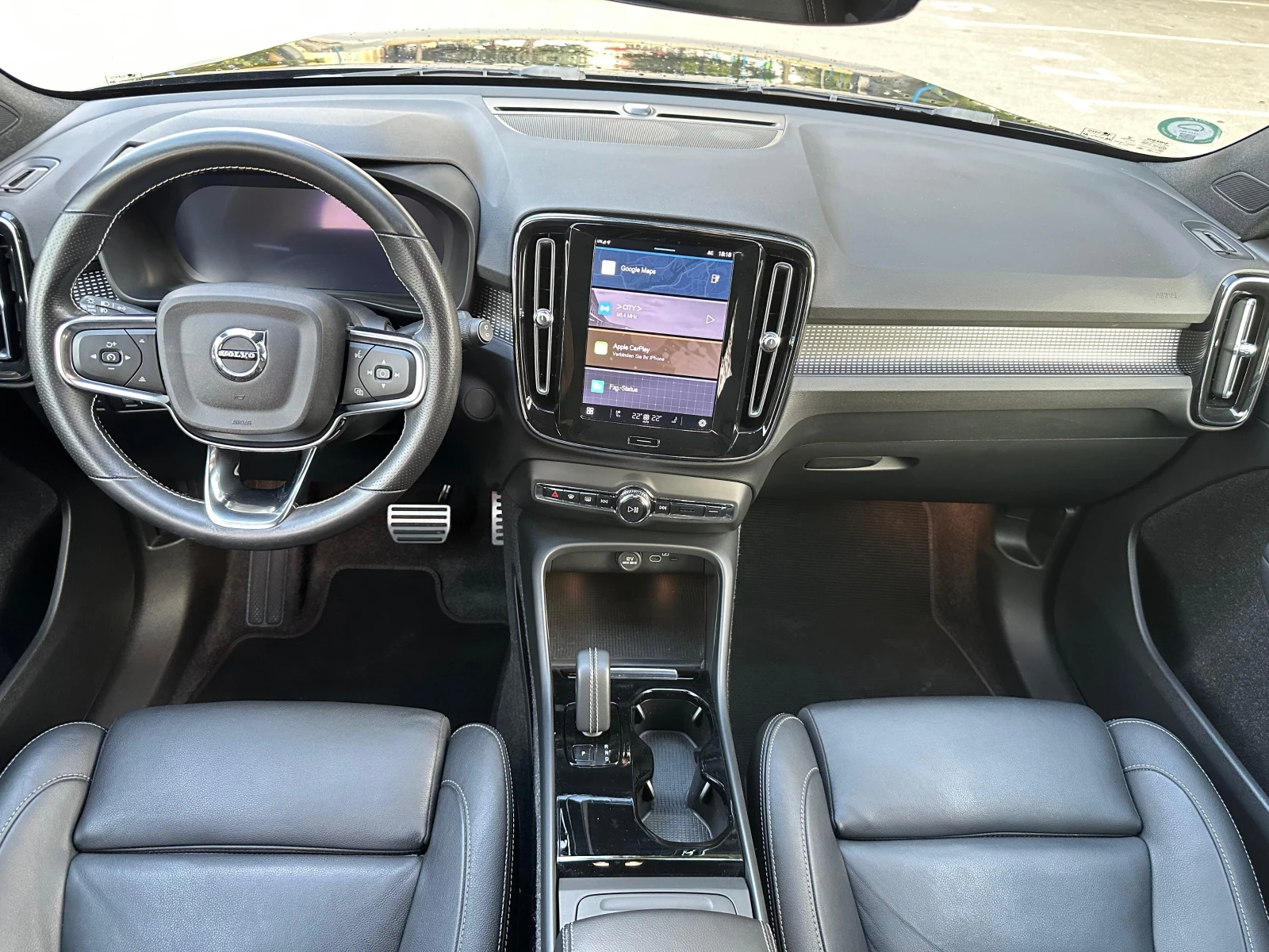 Volvo XC40 P8* AWD* 408hp* 78kWh* R-Design* Гаранция* Full, снимка 10 - Автомобили и джипове - 55784572