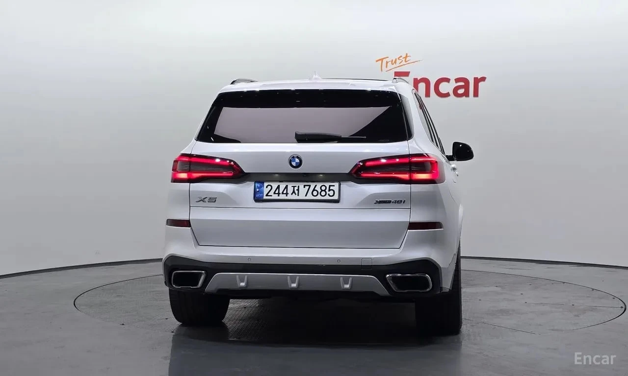 BMW X5 * xDrive 40i M Sport * ЦЕНА ДО БЪЛГАРИЯ* , снимка 4 - Автомобили и джипове - 56104043