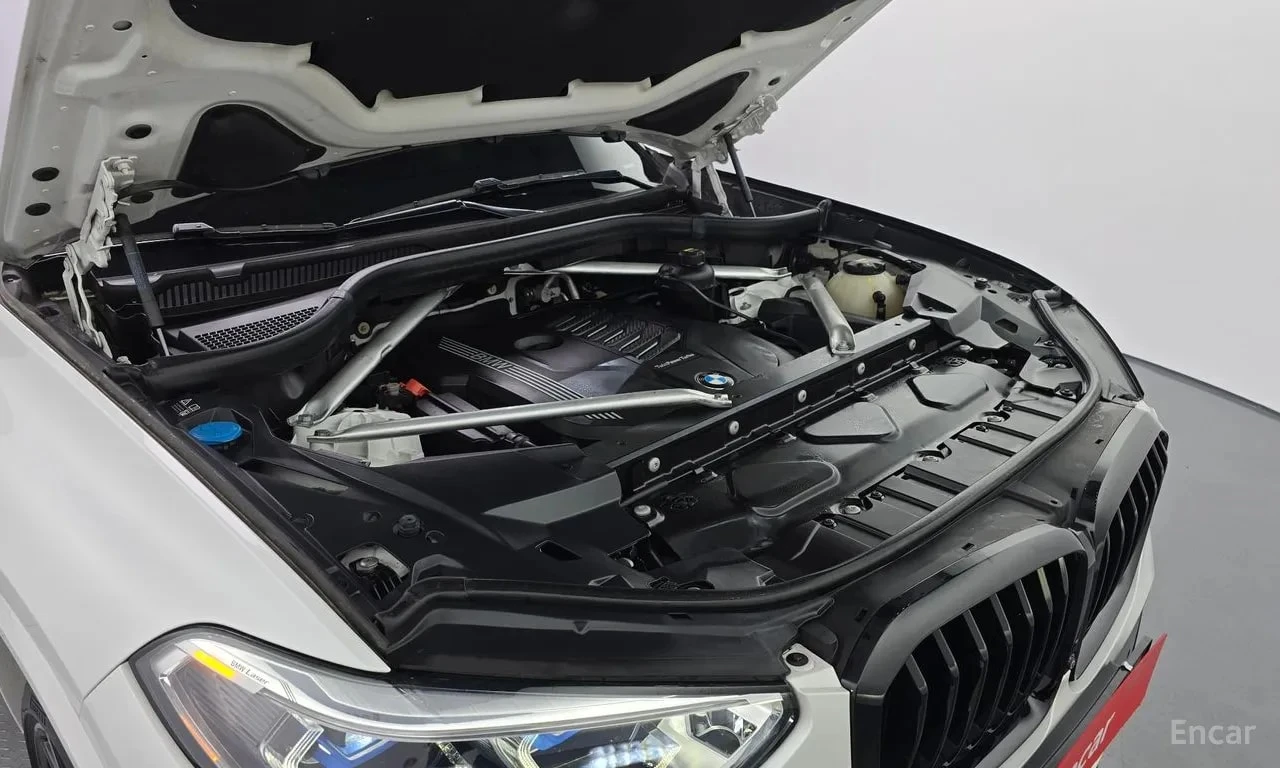 BMW X5 * xDrive 40i M Sport * ЦЕНА ДО БЪЛГАРИЯ* , снимка 6 - Автомобили и джипове - 56104043
