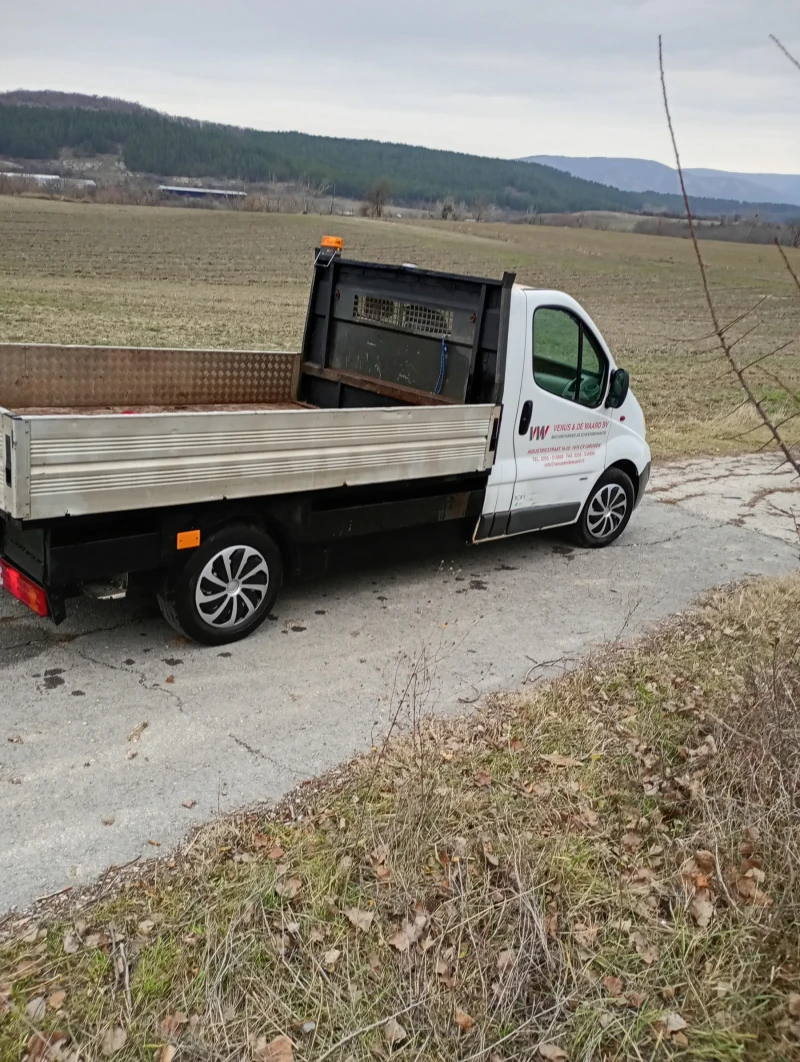 Opel Vivaro 2.0, снимка 15 - Бусове и автобуси - 48784569