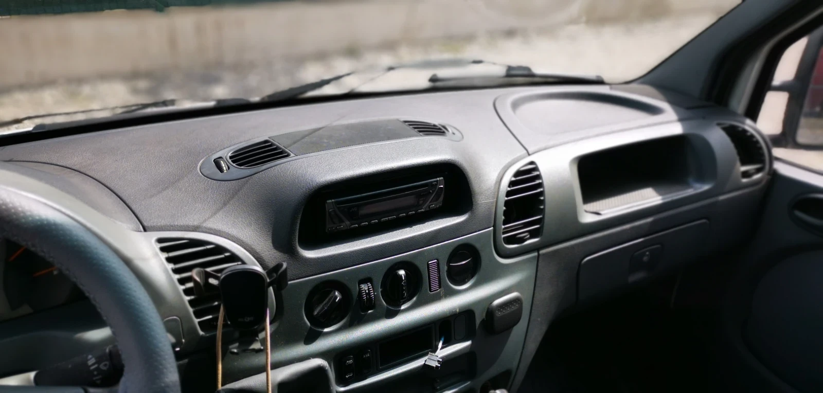 Mercedes-Benz Sprinter 208 CDI, снимка 13 - Бусове и автобуси - 53299107