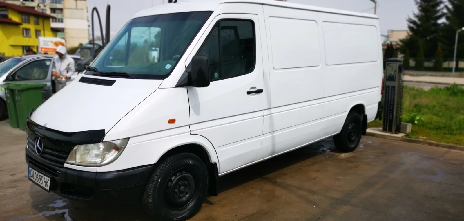 Mercedes-Benz Sprinter 208 CDI, снимка 8 - Бусове и автобуси - 53299107
