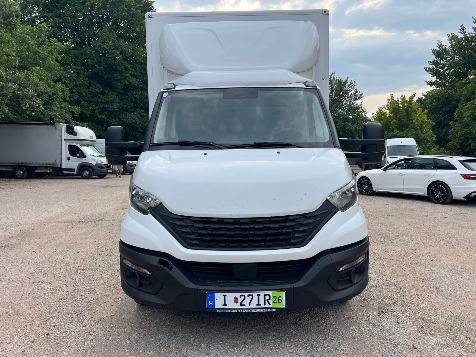 Iveco Daily 35s16 3.0 160 нов внос австрия 2020г, снимка 2 - Бусове и автобуси - 55331336