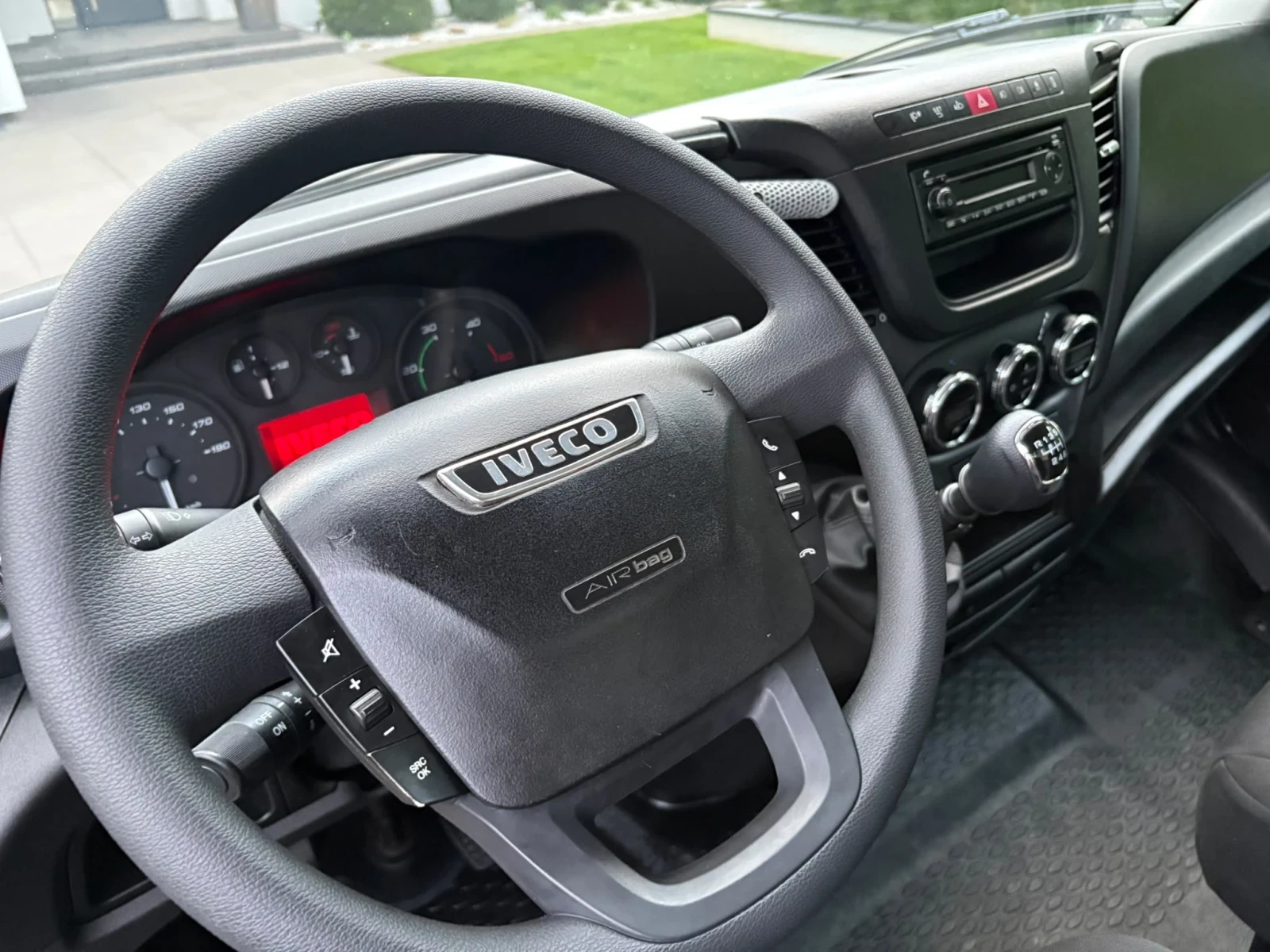 Iveco 35c15 КАТ Б, снимка 14 - Бусове и автобуси - 55619302