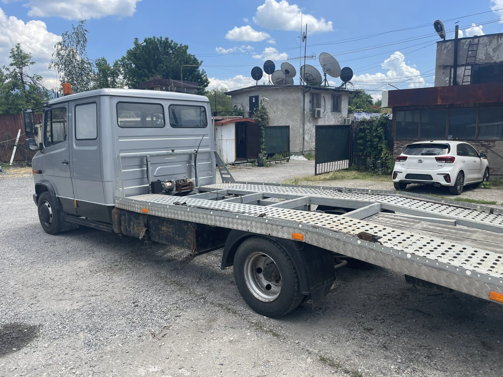 Mercedes-Benz 815 815D, снимка 3 - Камиони - 52107119