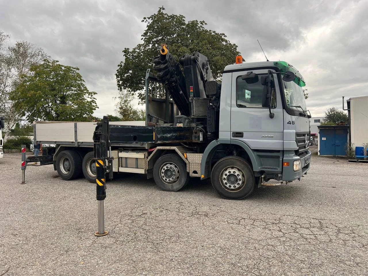 Mercedes-Benz Actros 3246 Hiab 422 EP-5 Дистанционно, снимка 9 - Камиони - 56175585