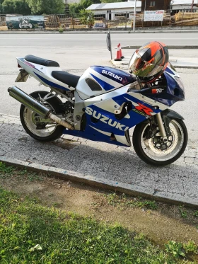 Suzuki Gsxr 600, снимка 4