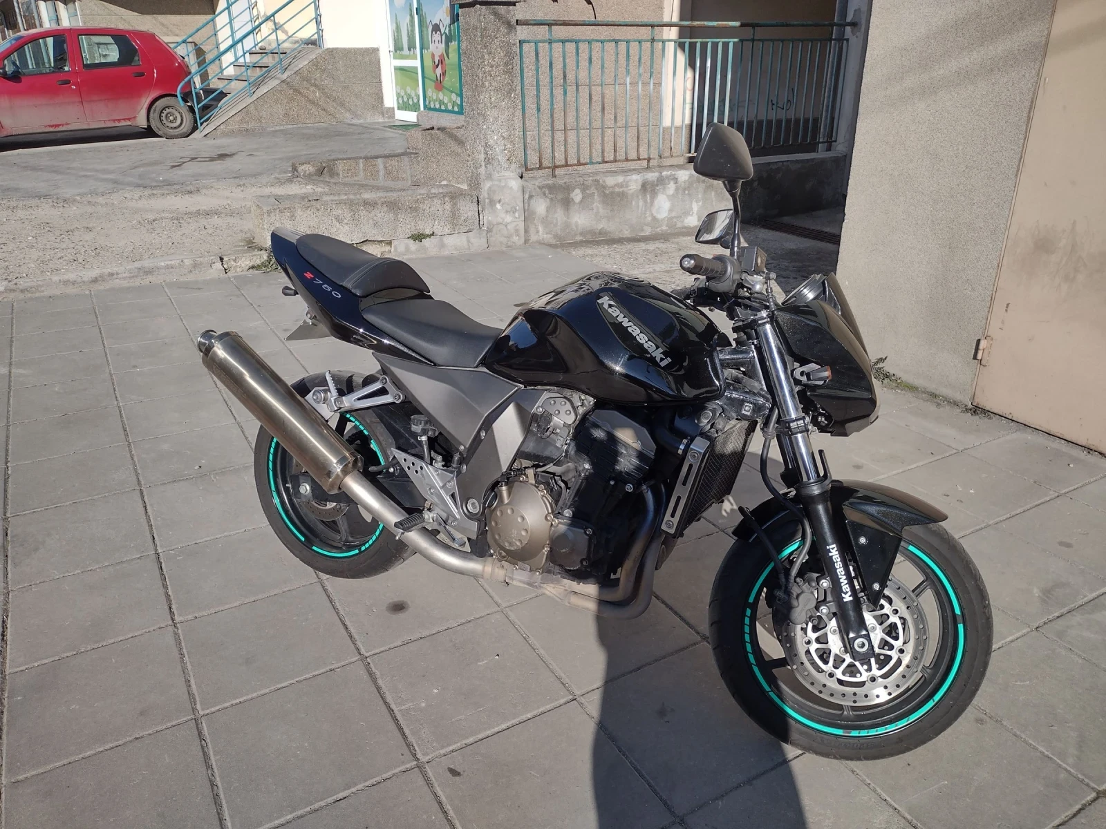 Kawasaki Z Z750, снимка 9 - Мотоциклети и мототехника - 54082783