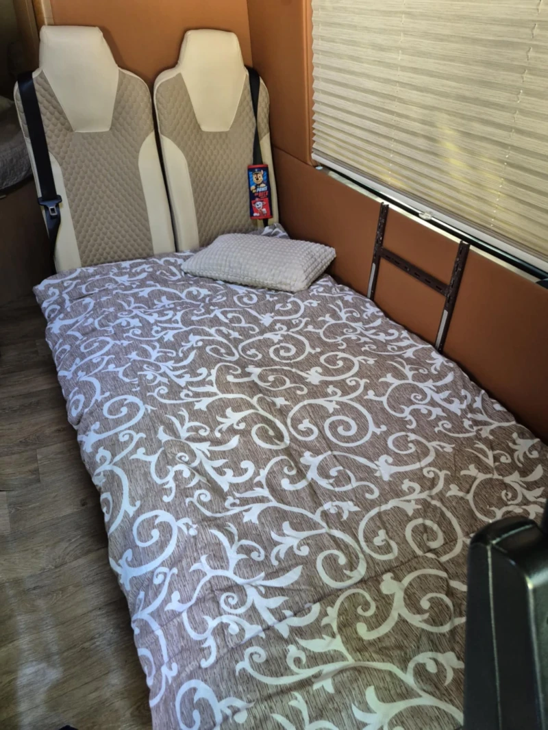 Кемпер Mercedes-Benz Sprinter , снимка 9 - Каравани и кемпери - 52023213