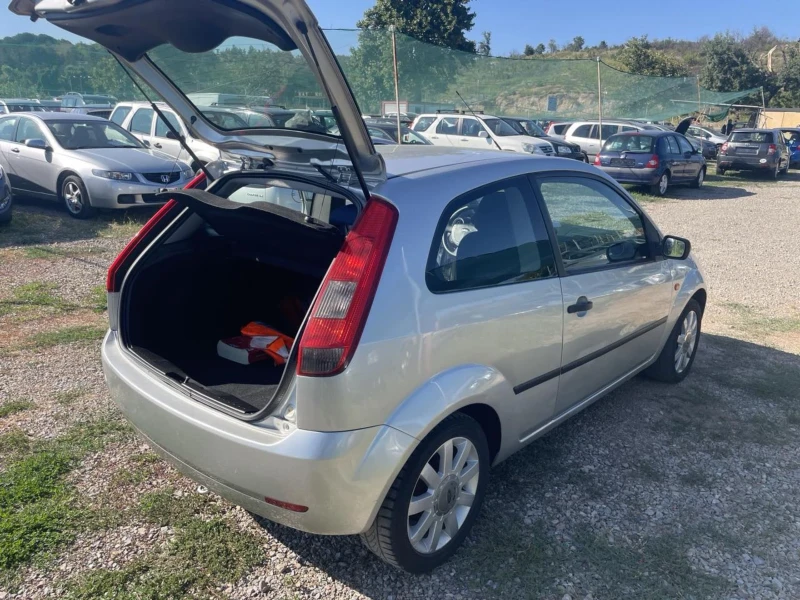 Ford Fiesta, снимка 9 - Автомобили и джипове - 46863373